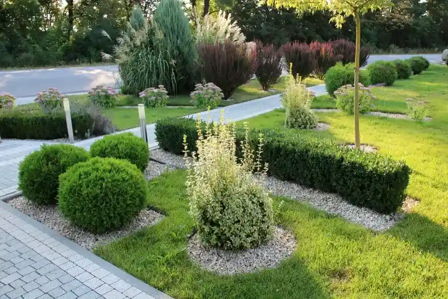 How Mulching Enhances Landscape Maintenance Results in Middletown, NY How Mulching Enhances Landscape Maintenance Results in Middletown, NY